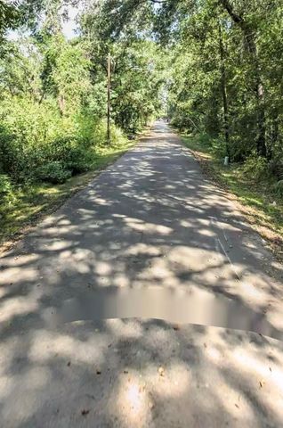 615 S 11th Street, Conroe, TX 77301