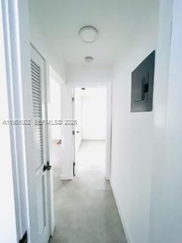 780 NE 122nd St 5, North Miami, FL 33161