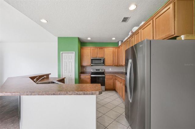 208 CORVINA DRIVE, Davenport, FL 33897