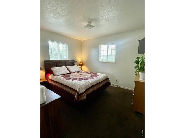401 30th Ave Ct, Greeley, CO 80634