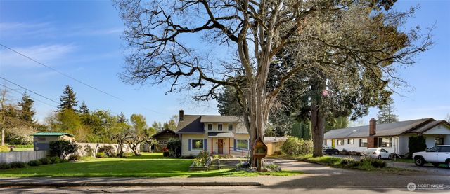 2715 Cedarwood Avenue, Bellingham, WA 98225