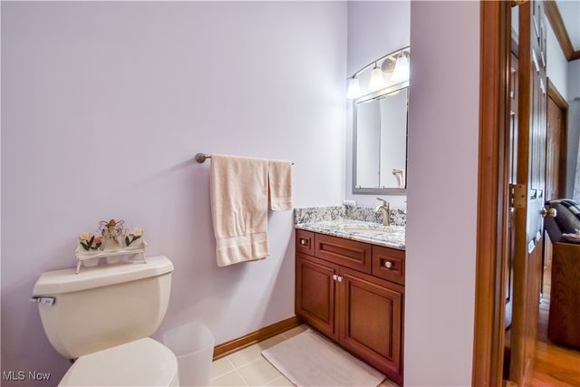 489 Leverett Lane, Highland Heights, OH 44143