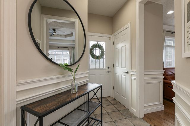 1950 E Meadow Drive, Bolivar, MO 65613