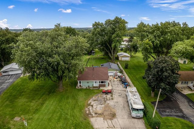 4444 John Paul Road, Milton, WI 53563