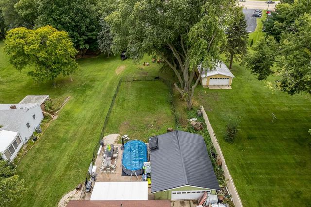 4444 John Paul Road, Milton, WI 53563