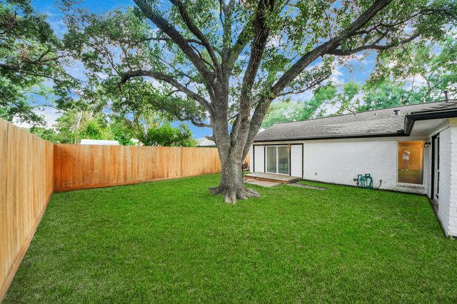 3714 Quail Meadow Drive, Missouri City, TX 77459