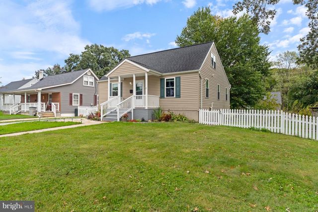 15 BRANCH ST, Essex, MD 21221