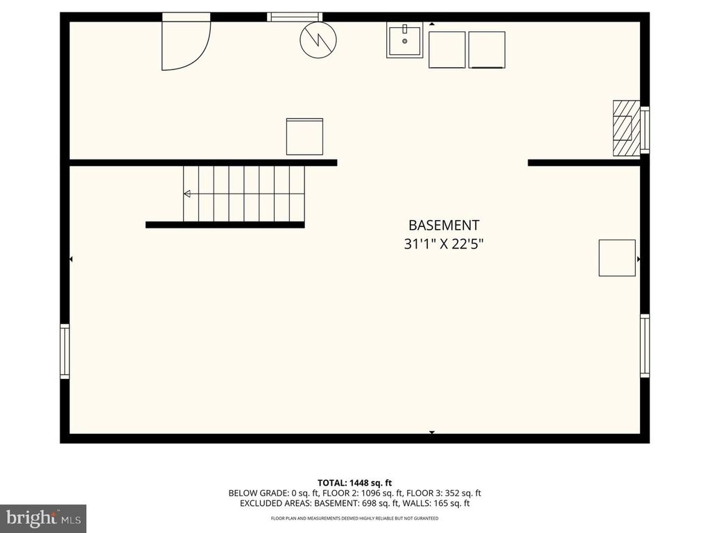 15 BRANCH ST, Essex, MD 21221