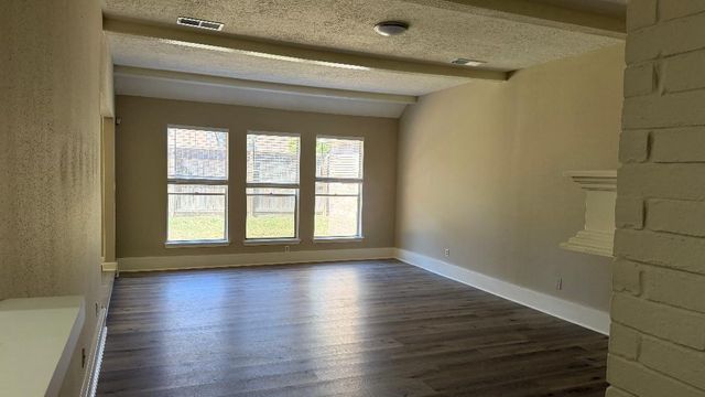 2218 Woodland Springs Street, Houston, TX 77077
