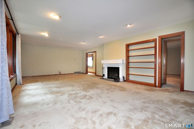 113 Kimberly Drive, Manchester, CT 06040