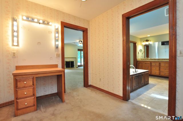 113 Kimberly Drive, Manchester, CT 06040