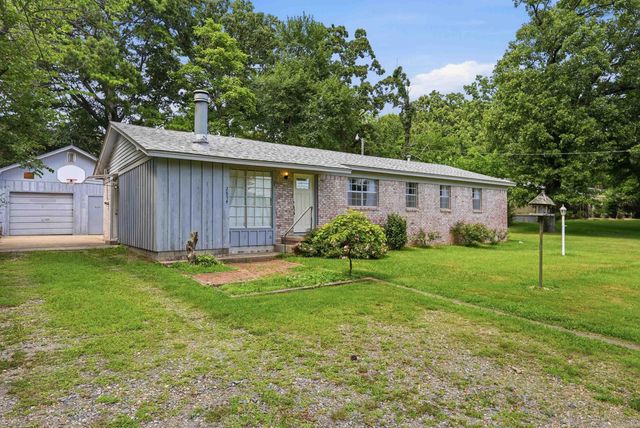 2854 Lakeside Drive, Benton, AR 72019