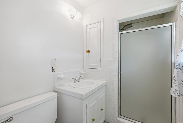 2854 Lakeside Drive, Benton, AR 72019