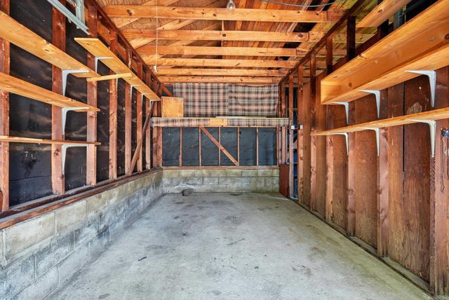 2854 Lakeside Drive, Benton, AR 72019