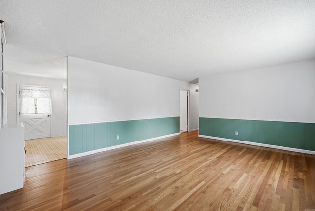 2854 Lakeside Drive, Benton, AR 72019