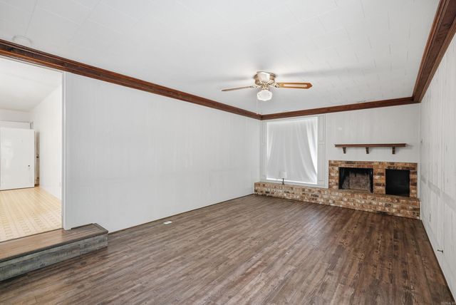 2854 Lakeside Drive, Benton, AR 72019
