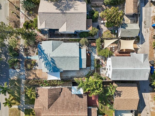 2517 3RD AVENUE N, St Petersburg, FL 33713