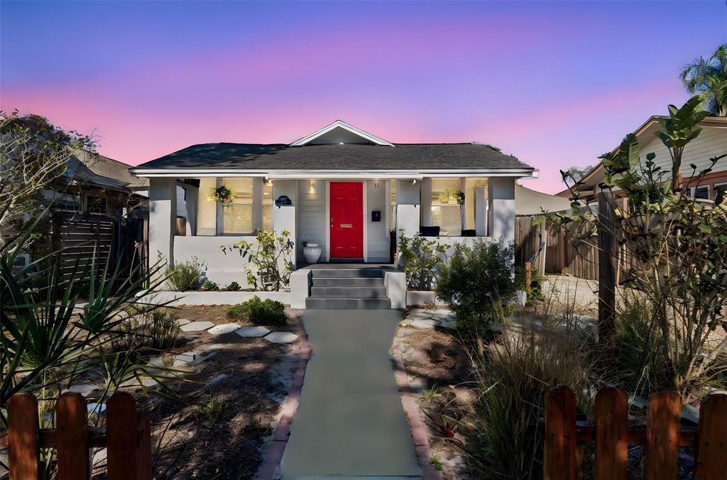 2517 3RD AVENUE N, St Petersburg, FL 33713