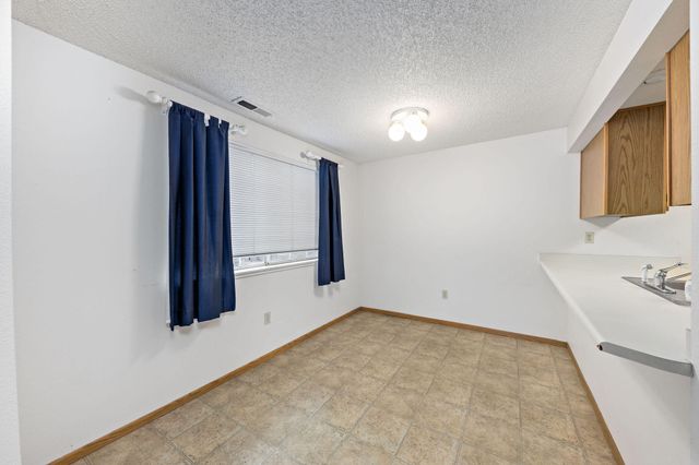 2101 Poplar Drive 36, Medford, OR 97504