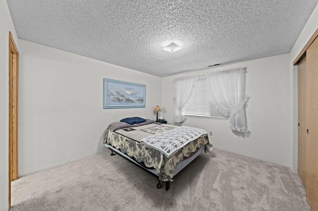 2101 Poplar Drive 36, Medford, OR 97504