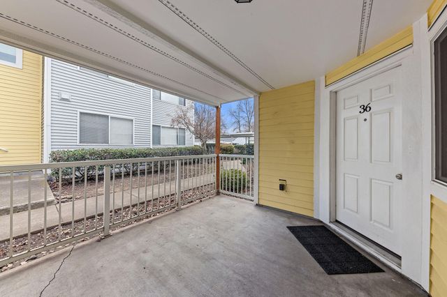 2101 Poplar Drive 36, Medford, OR 97504