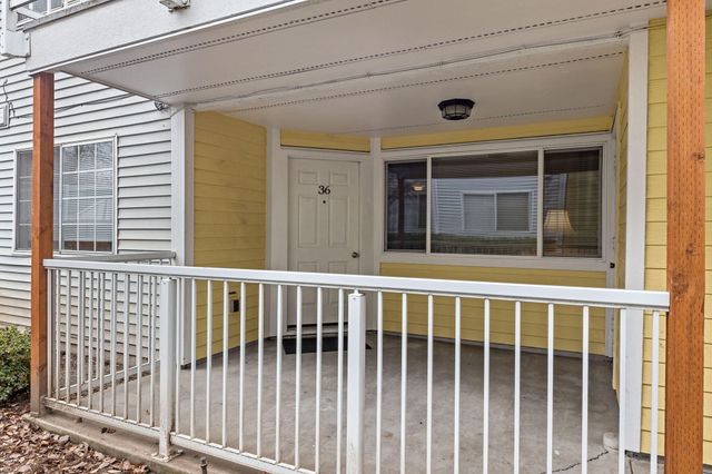 2101 Poplar Drive 36, Medford, OR 97504