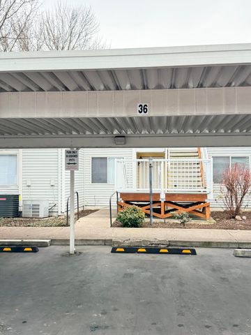 2101 Poplar Drive 36, Medford, OR 97504
