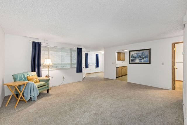 2101 Poplar Drive 36, Medford, OR 97504