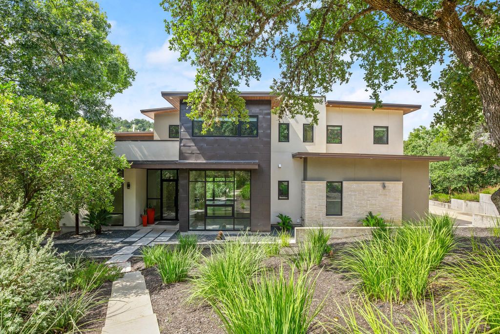 500 Laurel Valley RD, West Lake Hills, TX 78746