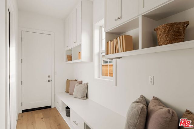 1827 9th Street, Manhattan Beach, CA 90266
