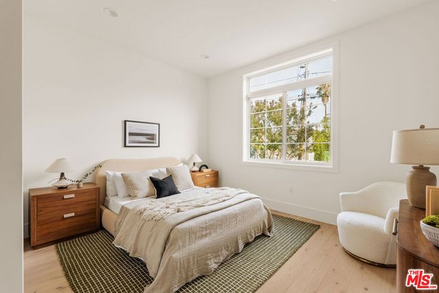 1827 9th Street, Manhattan Beach, CA 90266