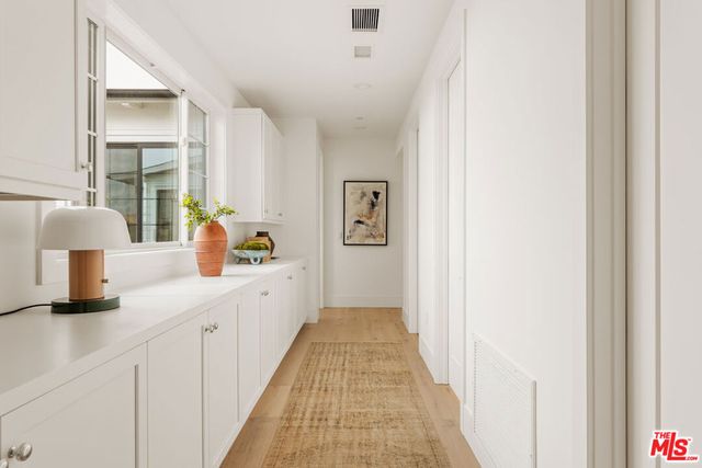 1827 9th Street, Manhattan Beach, CA 90266