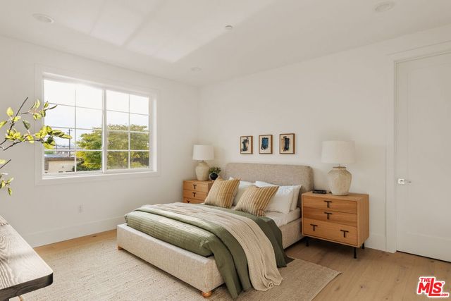 1827 9th Street, Manhattan Beach, CA 90266
