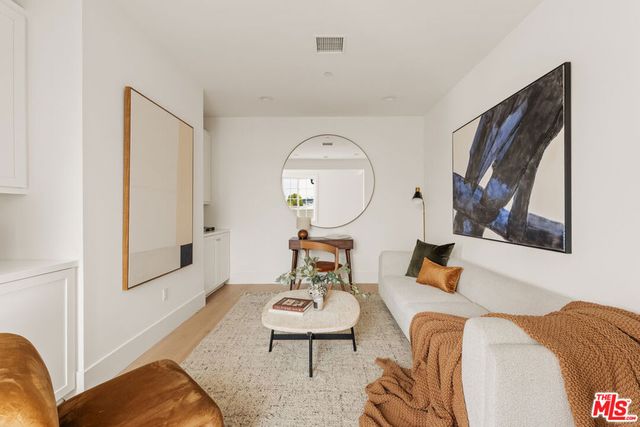 1827 9th Street, Manhattan Beach, CA 90266