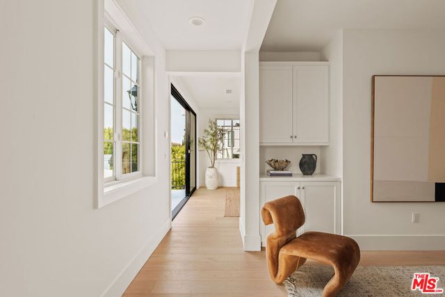 1827 9th Street, Manhattan Beach, CA 90266