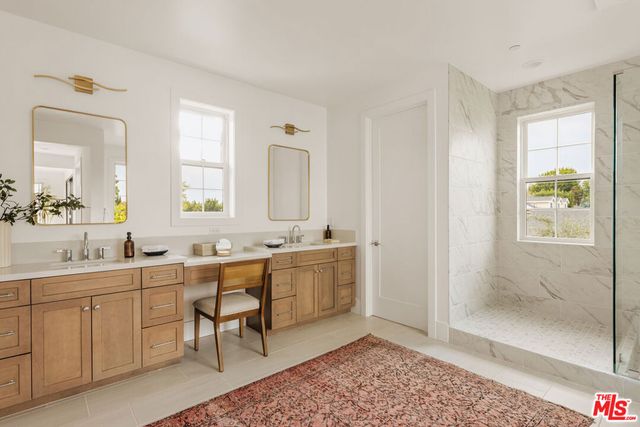 1827 9th Street, Manhattan Beach, CA 90266