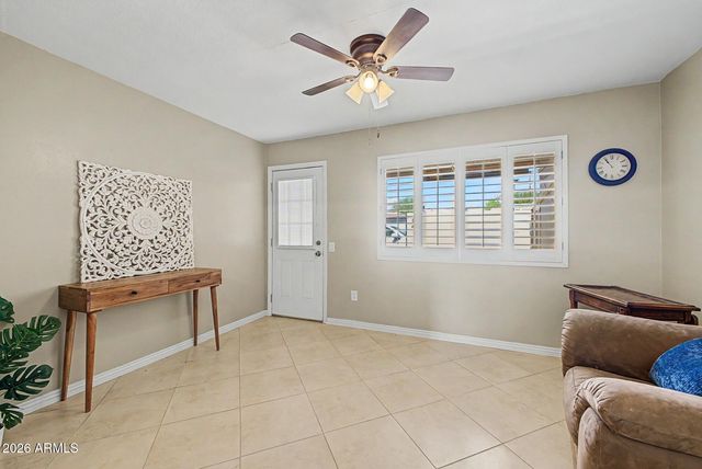 10042 W HAWTHORN Drive, Sun City, AZ 85351