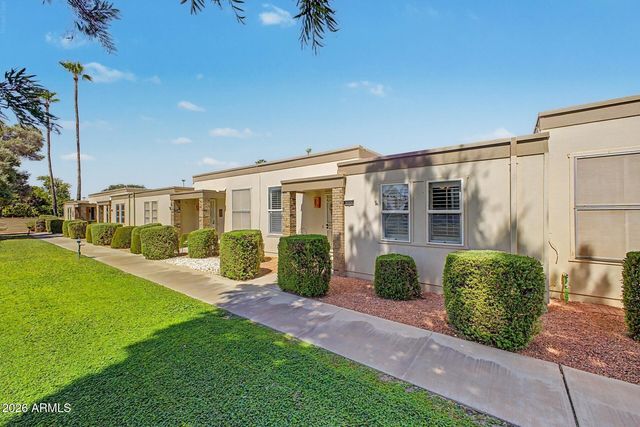 10042 W HAWTHORN Drive, Sun City, AZ 85351