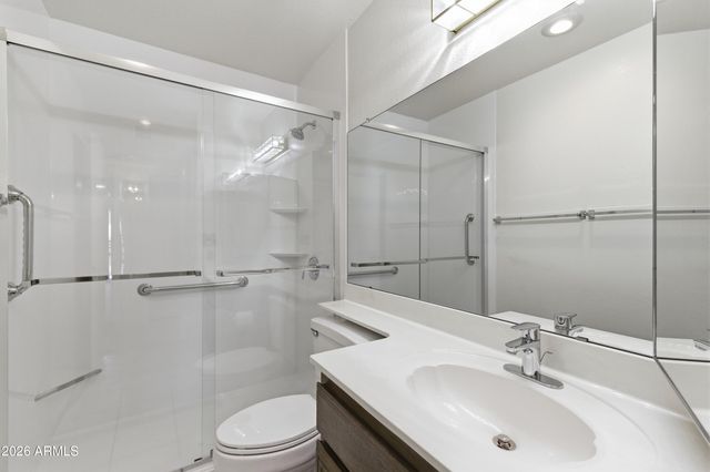 406 W BEVERLY Lane, Phoenix, AZ 85023