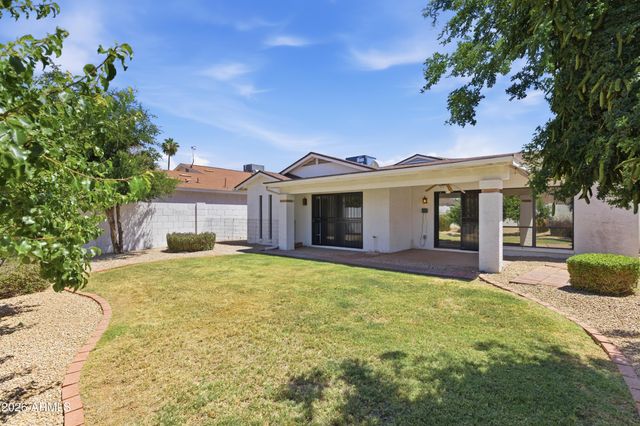 406 W BEVERLY Lane, Phoenix, AZ 85023