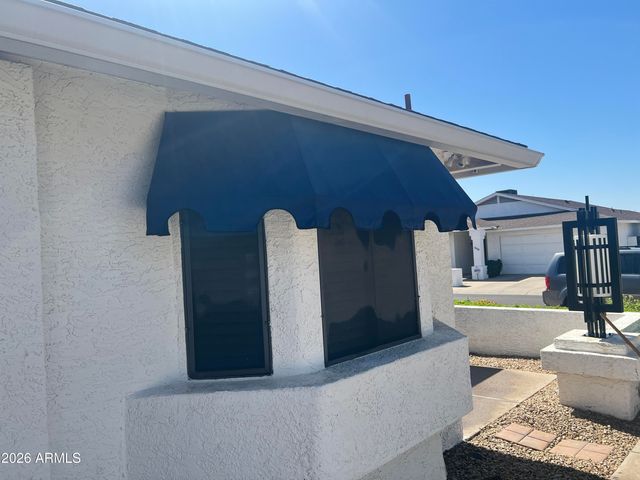 406 W BEVERLY Lane, Phoenix, AZ 85023