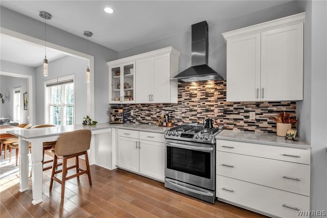 30 Logan Lane, Lancaster, NY 14086