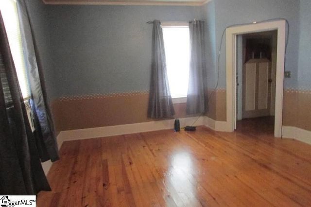 6 Townsend Street, Laurens, SC 29360