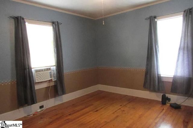 6 Townsend Street, Laurens, SC 29360