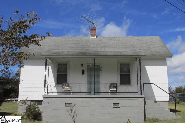 6 Townsend Street, Laurens, SC 29360