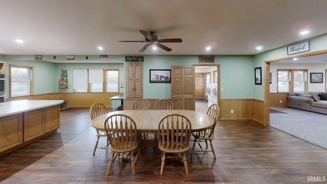 2389 S Whitley Road, Columbia City, IN 46725