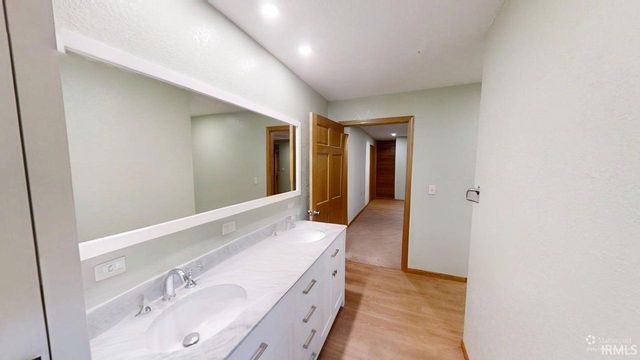 2389 S Whitley Road, Columbia City, IN 46725