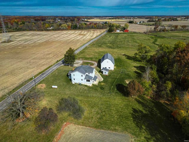 2389 S Whitley Road, Columbia City, IN 46725