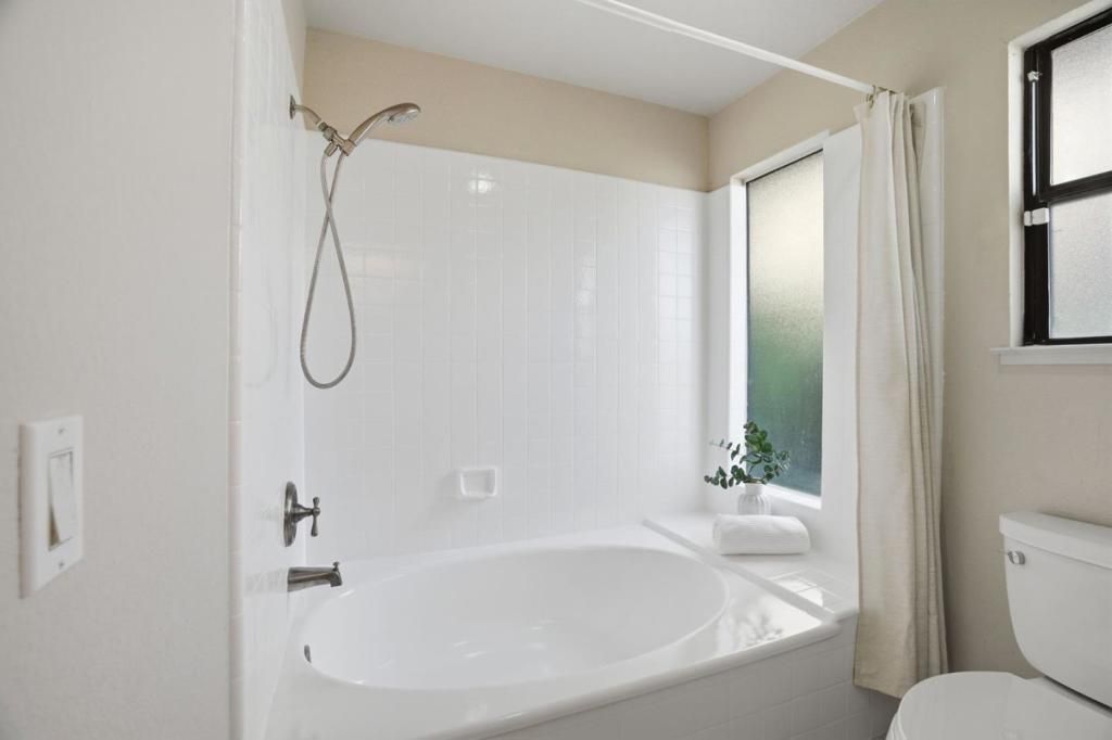 Image 30 of property listing at 2919 Silver, San Jose, CA 95135