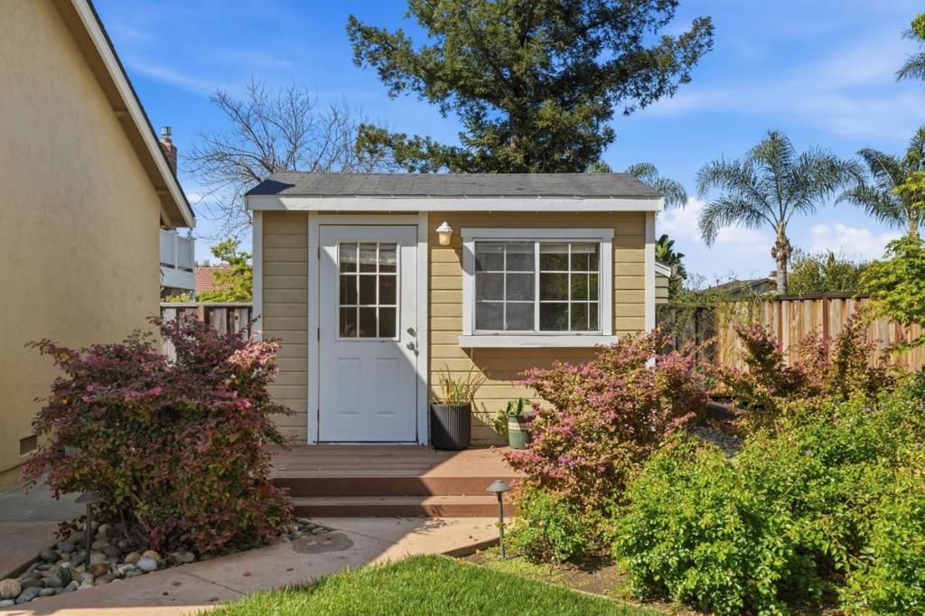 Image 42 of property listing at 2919 Silver, San Jose, CA 95135